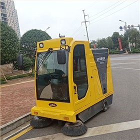 街道路面清掃車