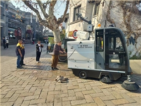 電動清掃車適合物業公司在地下停車場和社區道路上使用