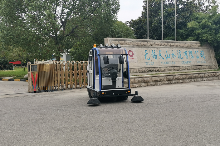 工廠掃地車哪個牌子好